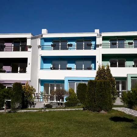 Stayinn Rainbow Houses Studio Oda ve Kahvaltı